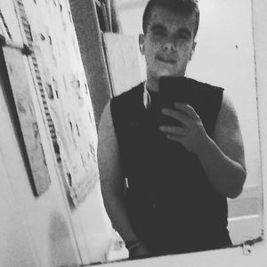 Meet your Posher, Corey